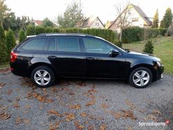 Czarny Używany 2015 Skoda Octavia Ambition Kombi | 34 900 zł (Uczciwa cena)