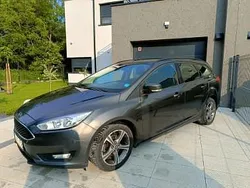 Szary Używany 2016 Ford Focus Kombi | 29 000 zł (Uczciwa cena)