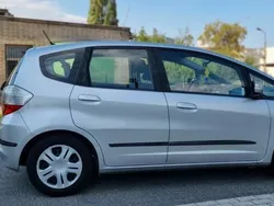 Srebrny Używany 2009 Honda Jazz Hatchback | 15 500 zł