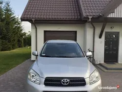Srebrny Używany 2006 Toyota RAV4 SUV | 23 950 zł (Uczciwa cena)