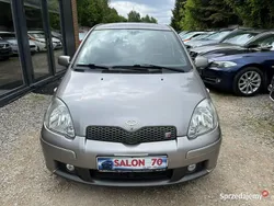 Grafitowy Używany 2003 Toyota Yaris Sport Hatchback | 13 900 zł