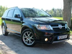 Czarny Używany 2011 Fiat Freemont SUV | 37 999 zł (Uczciwa cena)