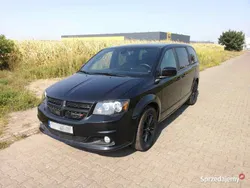 Czarny Używany 2019 Dodge Grand Caravan Minivan | 87 900 zł (Drogi)