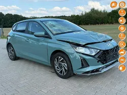 Zielony (metalik) Używany 2024 Hyundai i20 Hatchback | 19 900 zł