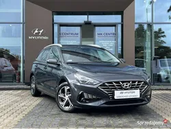 Niebieski ciemny (metalik) Używany 2021 Hyundai i30 Comfort Kombi | 59 900 zł (Dobra cena)