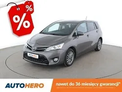 Szary Używany 2017 Toyota Verso Minivan | 50 200 zł (Uczciwa cena)