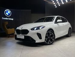 Biel alpejska Używany 2024 BMW 118 Shadowline Hatchback | 149 900 zł