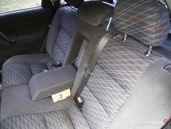 Czarny Używany 1998 Opel Vectra Kombi | 3100 zł