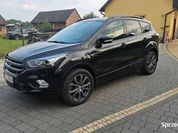 Używany 2017 Ford Kuga SUV | 70 000 zł (Dość drogi)
