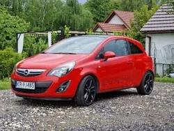 Czerwony Używany 2011 Opel Corsa Color Edition Hatchback | 11 500 zł (Super Cena)