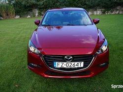 Czerwony Używany 2018 Mazda 3 Hatchback | 64 999 zł (Uczciwa cena)