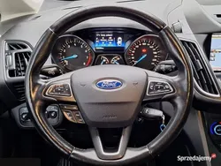 Czarny Używany 2016 Ford Grand C-Max Titanium Minivan | 36 900 zł (Dość drogi)