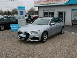 Srebrny (metalik) Używany 2021 Audi A4 Kombi | 81 219 zł (Dobra cena)
