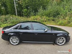 Czarny Używany 2012 Audi A4 S-Line Sedan/Limuzyna | 48 500 zł (Uczciwa cena)