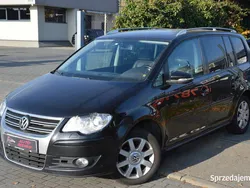 Czarny Używany 2010 VW Touran Minivan | 19 900 zł (Uczciwa cena)