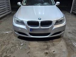 Srebrny Używany 2010 BMW 318 Kombi | 17 000 zł (Dobra cena)