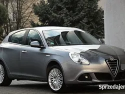 Srebrny Używany 2011 Alfa Romeo Giulietta Hatchback | 31 900 zł (Uczciwa cena)