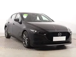Czarny Używany 2019 Mazda 3 Hatchback | 64 999 zł (Uczciwa cena)