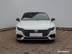 Biały Używany 2019 VW Arteon Sedan/Limuzyna | 87 999 zł (Uczciwa cena)