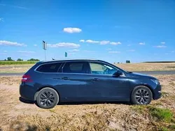 Inny kolor Używany 2015 Peugeot 308 Kombi | 36 000 zł (Dość drogi)