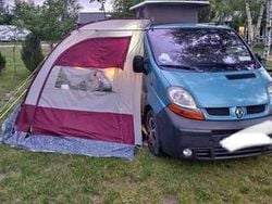 Niebieski Używany 2004 Renault Trafic Van | 29 999 zł (Dość drogi)