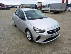 Srebrny Używany 2022 Opel Corsa Hatchback | 38 745 zł (Dobra cena)