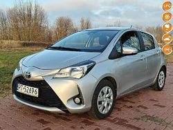 Srebrny Używany 2017 Toyota Yaris Hatchback | 26 900 zł