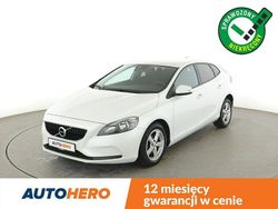 Biały Używany 2018 Volvo V40 Kinetic Kombi | 45 900 zł (Uczciwa cena)