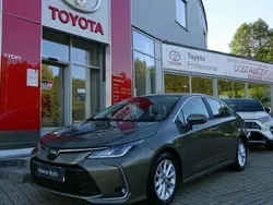 Brązowy Używany 2020 Toyota Corolla Comfort Sedan/Limuzyna | 84 900 zł (Drogi)