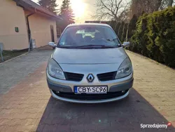 Srebrny Używany 2007 Renault Mégane II Minivan | 4700 zł (Uczciwa cena)