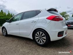 Biały Używany 2018 Kia Ceed Hatchback | 45 900 zł (Uczciwa cena)