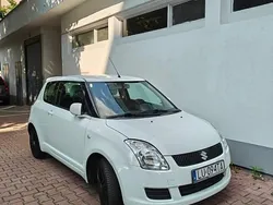 Biały Używany 2009 Suzuki Swift | 11 800 zł (Uczciwa cena)