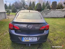 Używany 2013 Opel Astra Active Sedan/Limuzyna | 36 000 zł (Uczciwa cena)