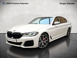 Biel alpejska Używany 2022 BMW 540 Shadowline Sedan/Limuzyna | 244 900 zł (Dość drogi)