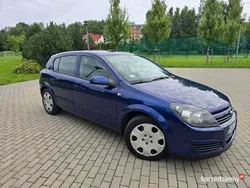Granatowy Używany 2005 Opel Astra Sedan/Limuzyna | 8850 zł (Dość drogi)