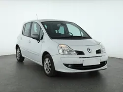 Biały Używany 2011 Renault Modus Minivan | 13 499 zł (Uczciwa cena)
