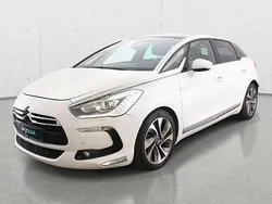 Biały Używany 2016 DS Automobiles DS5 Sport Chic Hatchback | 37 900 zł