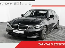 Czarny (metalik) Używany 2022 BMW 318 Advantage Sedan/Limuzyna | 103 800 zł