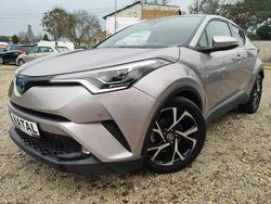 Szary (metalik) Używany 2019 Toyota C-HR SUV | 69 400 zł (Super Cena)