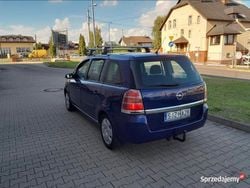 Niebieski Używany 2006 Opel Zafira Minivan | 12 800 zł (Dość drogi)