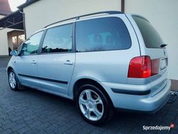 Srebrny Używany 2010 Seat Alhambra Minivan | 18 900 zł (Dość drogi)