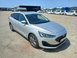 Srebrny Używany 2022 Ford Focus Kombi | 42 300 zł (Super Cena)