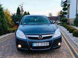 Granatowy Używany 2008 Opel Vectra OPC Hatchback | 9900 zł (Uczciwa cena)