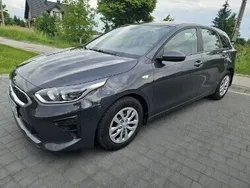 Srebrny (metalik) Używany 2020 Kia Ceed 2 Hatchback | 45 900 zł (Dobra cena)