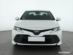 Biały Używany 2019 Toyota Camry Sedan/Limuzyna | 89 999 zł (Uczciwa cena)