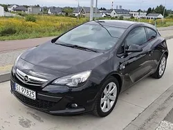 Czarny Używany 2012 Opel Astra GTC Coupe | 28 900 zł (Dość drogi)