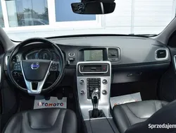 Brązowy Używany 2016 Volvo V60 CC Summum Kombi | 47 900 zł (Drogi)