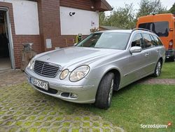 Używany 2005 Mercedes E240 | 15 900 zł