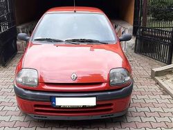 Czerwony Używany 2000 Renault Clio II Hatchback | 4999 zł (Dość drogi)