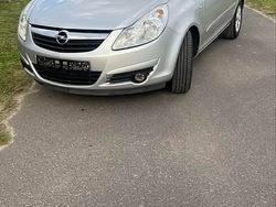 Srebrny Używany 2007 Opel Corsa Hatchback | 12 700 zł (Drogi)